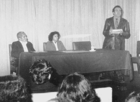 Luis Alberto Ratto. Presentación del libro ...y el corazón ardiendo. ANEA, Julio 1979