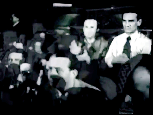 Captura de un filme donde Vallejo aparece junto a Antonio Machado en 1937. Revista Velaverde http://www.revistavelaverde.pe/buscando-a-cesar-vallejo/ 